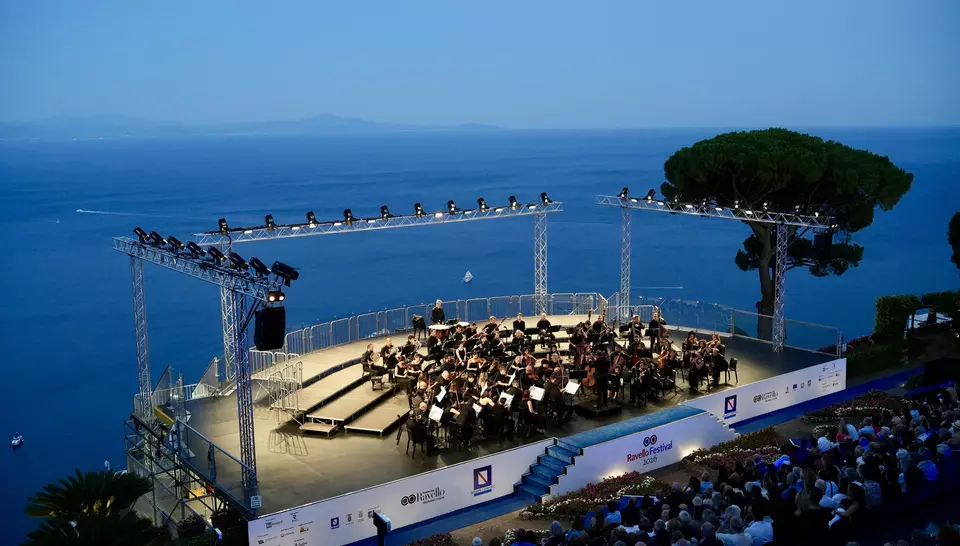 visione ravello palco