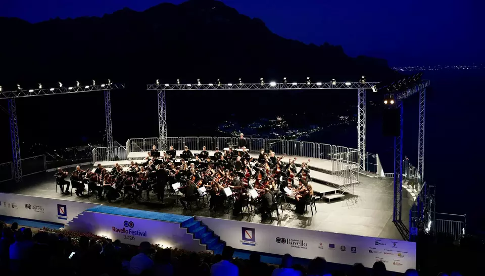 ravello  palco illuminato